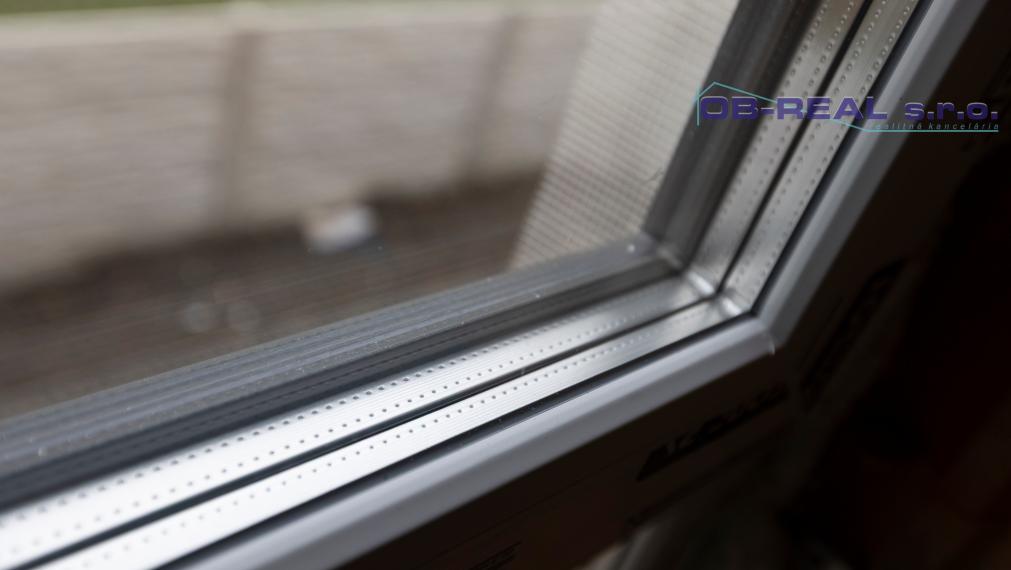 Predaj moderného 4izb holobytu 118m2 v dvojdome v Topoľnici. Pozemok 229m2