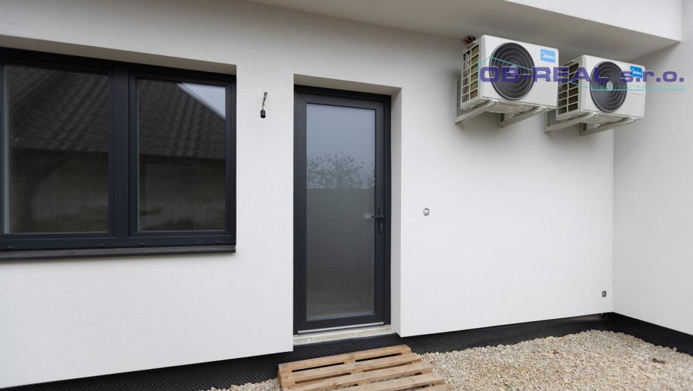 Predaj novostavby 4izb RD zastv. 118m2, oplotený pozemok 719m2