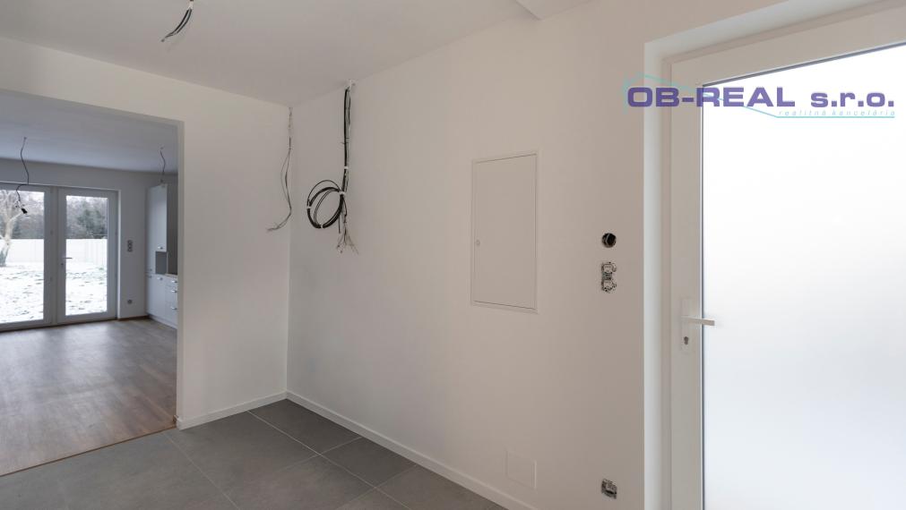 Predaj novostavby 4izb RD zastv. 118m2, oplotený pozemok 719m2