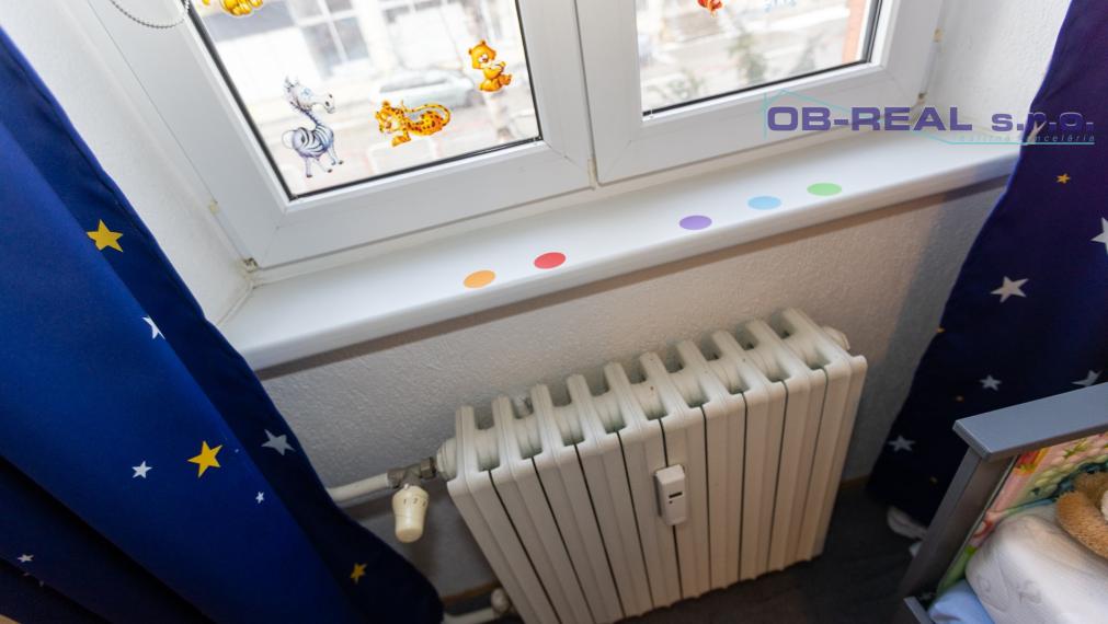 Predaj rekonštr. 3izb bytu 65m2 na 1.z 3.posch. v centre GA