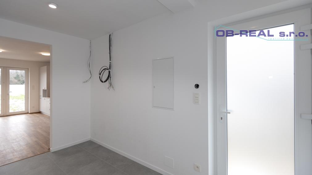 Predaj novostavby 4izb RD 118m2 v štandarde s kuch. linkou, pozemok 719m2