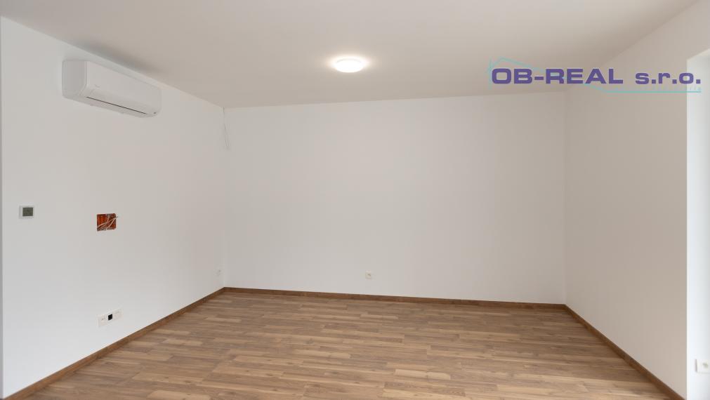 Predaj novostavby 4izb RD 118m2 v štandarde s kuch. linkou, pozemok 719m2