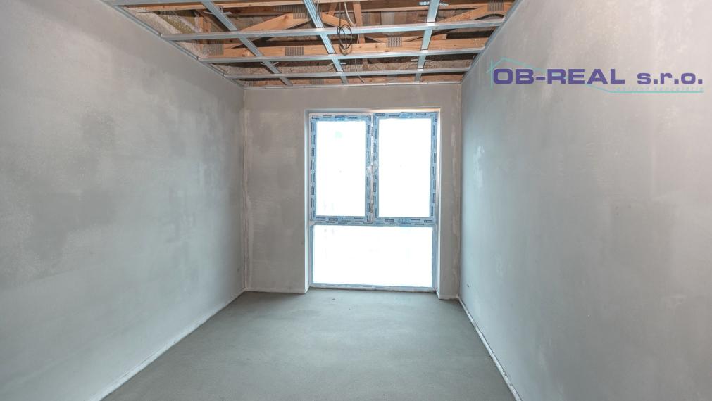 Predaj moderného 4izb holobytu 118m2 v dvojdome v Topoľnici. Pozemok 229m2