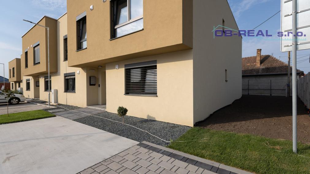 POSLEDNÝ VOĽNÝ! Predaj 2izb bytov 61,5 m2 v novostavbe v Sládkovičove v novovybudovanej lokalite Oriešky - Zátišie