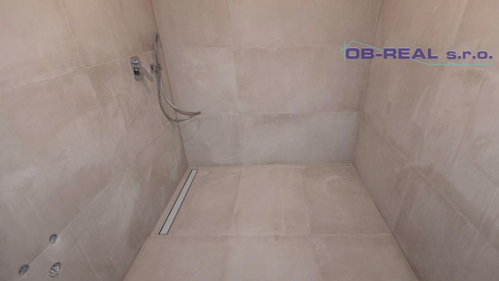 AKCIOVA CENA!!! Exkluzívne ponúkame na predaj novostavby 4izb RD s garážou, v radovej zástavbe v novovybudovanej lokalite v Nebojsi