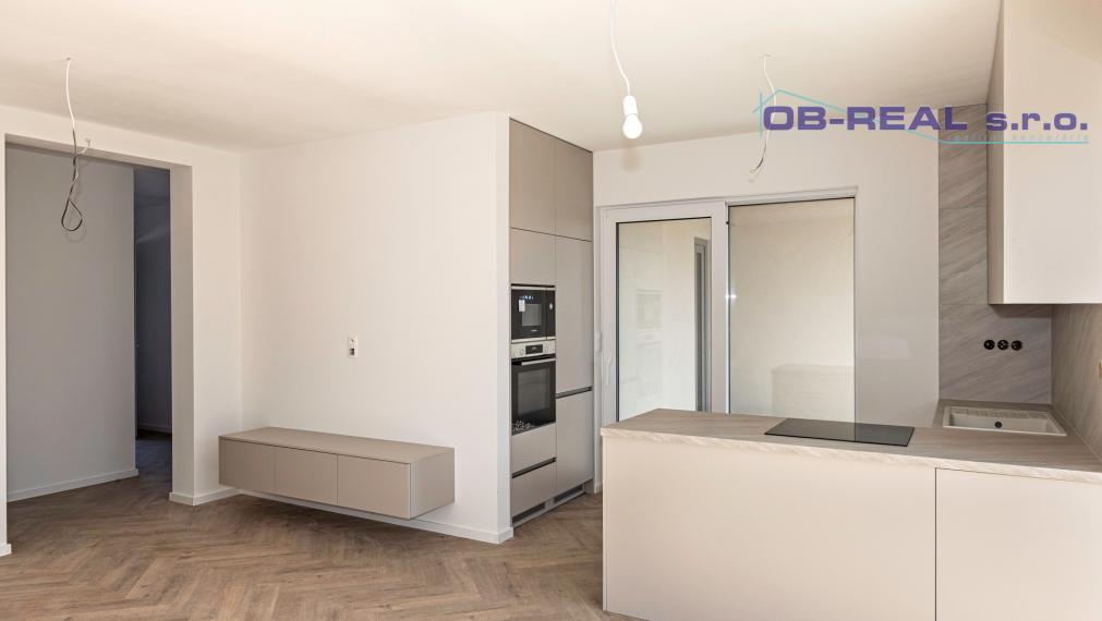 AKCIOVA CENA!!! Exkluzívne ponúkame na predaj novostavby 4izb RD s garážou, v radovej zástavbe v novovybudovanej lokalite v Nebojsi