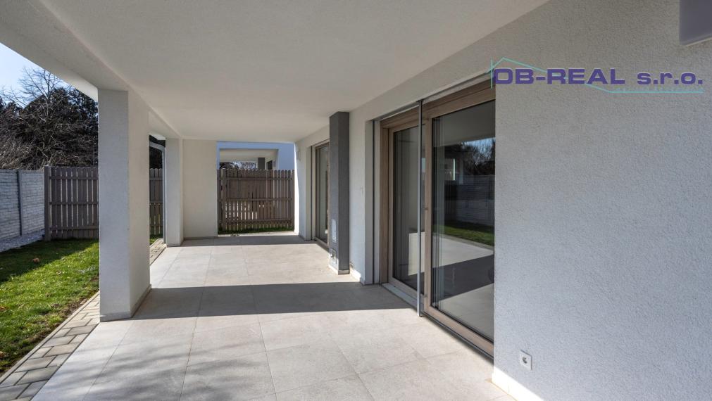 Prenájom moderného, zariadeného 3izb RD s parkovaním na uzavretom pozemku