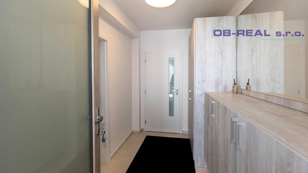 Prenájom moderného, zariadeného 3izb RD s parkovaním na uzavretom pozemku