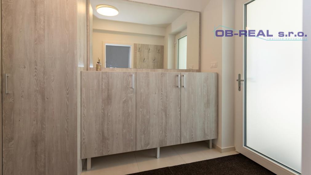 Prenájom moderného, zariadeného 3izb RD s parkovaním na uzavretom pozemku