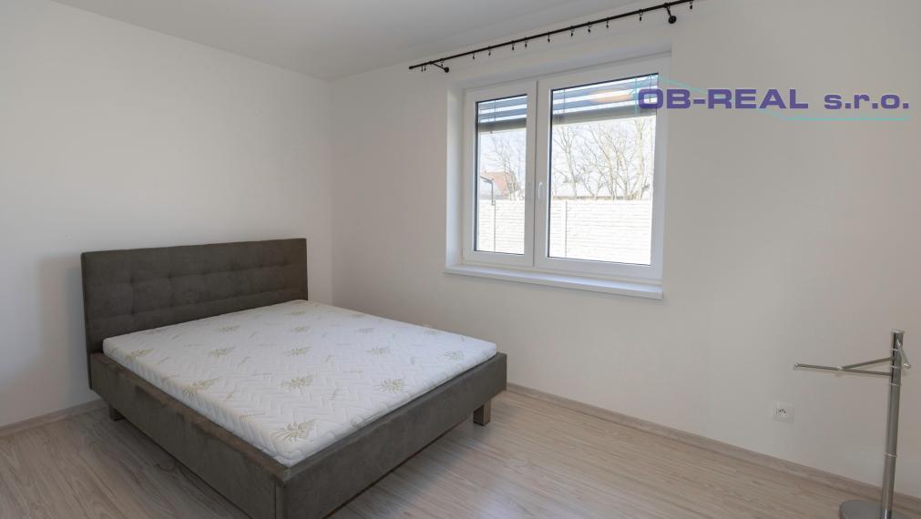 Prenájom moderného, zariadeného 3izb RD s parkovaním na uzavretom pozemku