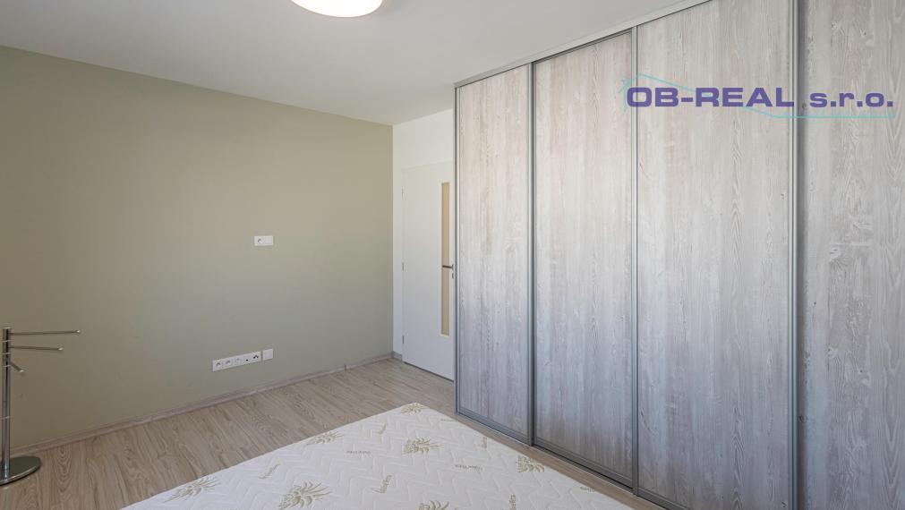 Prenájom moderného, zariadeného 3izb RD s parkovaním na uzavretom pozemku