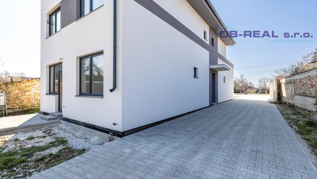 Novostavba 3izb bytu 113m2 na 1.poschodí tehl. bytovky GA-HODY