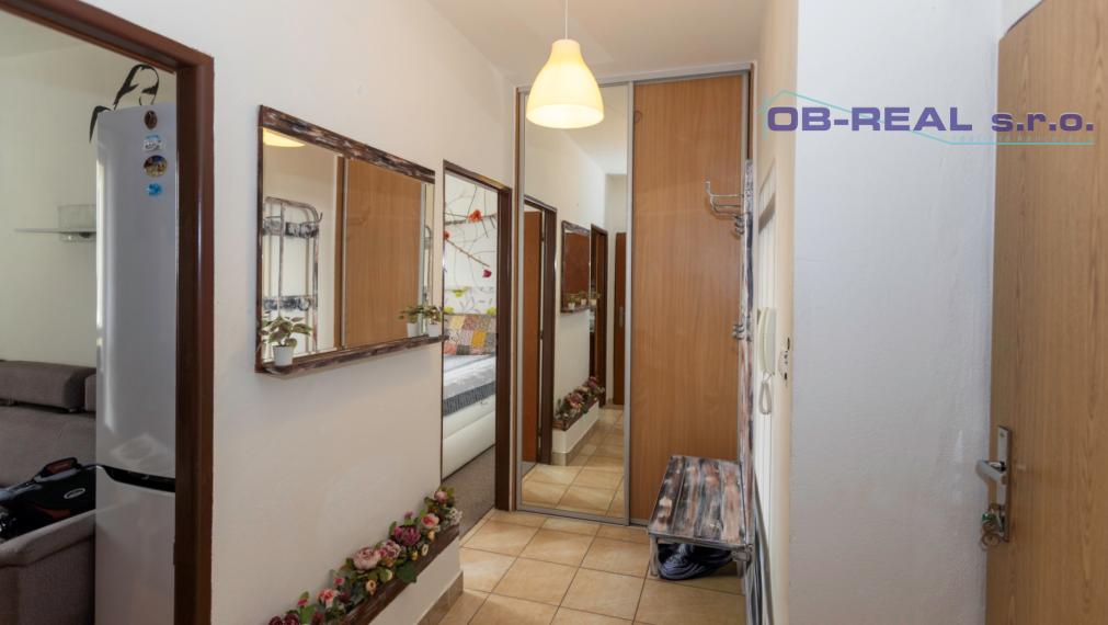 Ponúkame na predaj 3izb byt 64m2 na 4posch. Komplexu GALAXIA v centre mesta Galanta