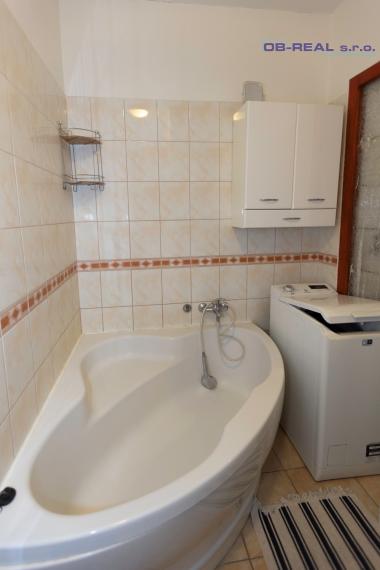 Ponúkame na predaj 3izb byt 64m2 na 4posch. Komplexu GALAXIA v centre mesta Galanta
