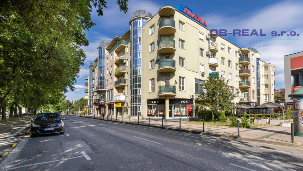 Priestranný 2i byt 64 m² s dvomi veľkými izbami a balkónom v komplexe GALAXIA
