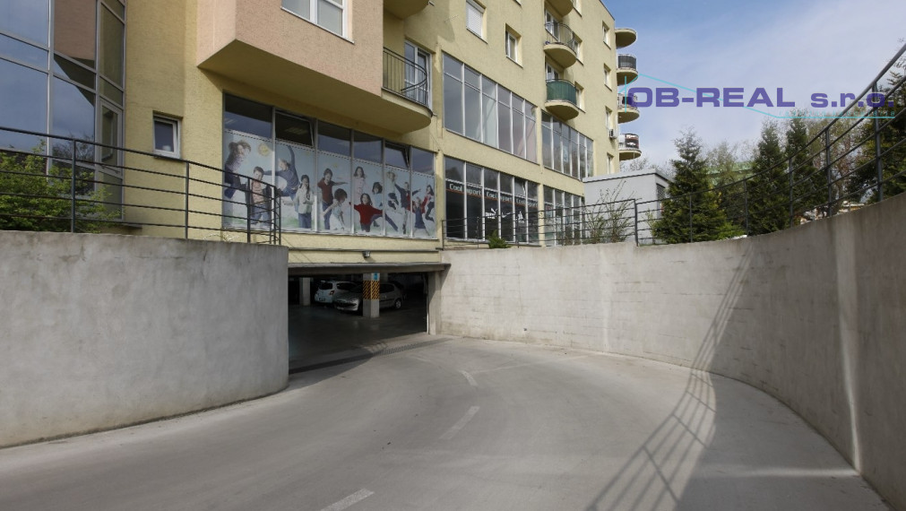 Priestranný 2i byt 64 m² s dvomi veľkými izbami a balkónom v komplexe GALAXIA