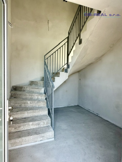 Predaj novostavby 3izb bytu 98m2 v dvojdome s parkoviskom a terasou
