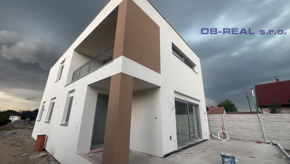 Predaj novostavby 3izb bytu 98m2 v dvojdome s parkoviskom a terasou