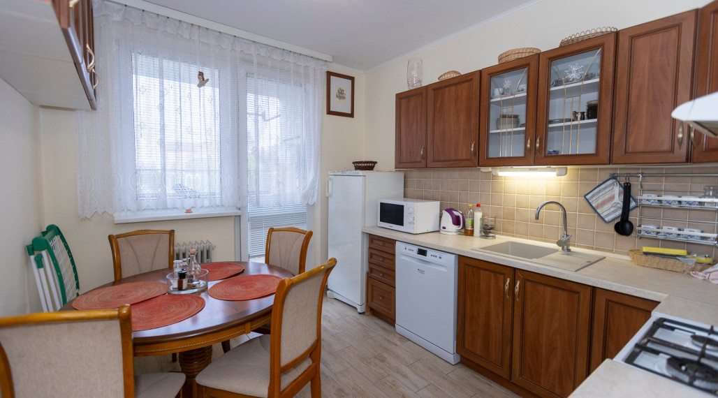 Predaj reknštr.4izb bytu 79m2+mur.pivnica 18m2-Predajom voľný