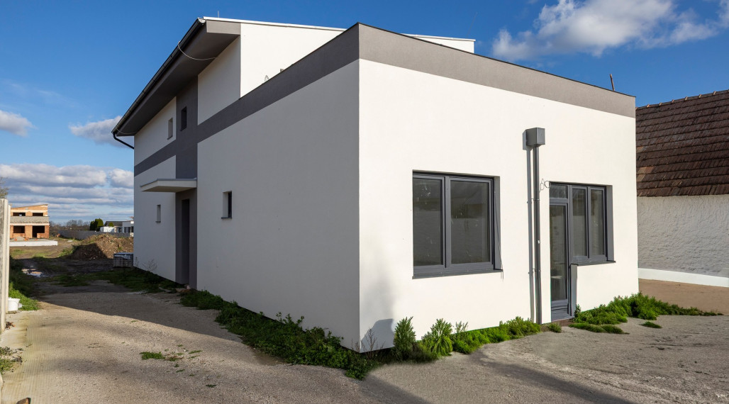 C_Predaj 3izb bytu 103m2 na 1.poschodí tehl. bytovky GA-HODY