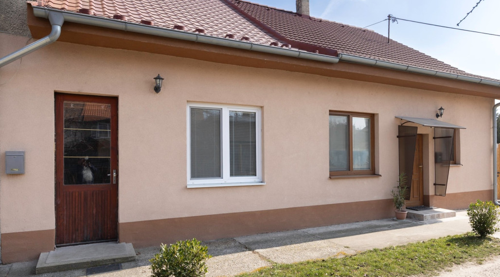 Predaj 2izb RD 83m2 s kuchyňou, kúpeľňou, pivnicou v dobrom stave