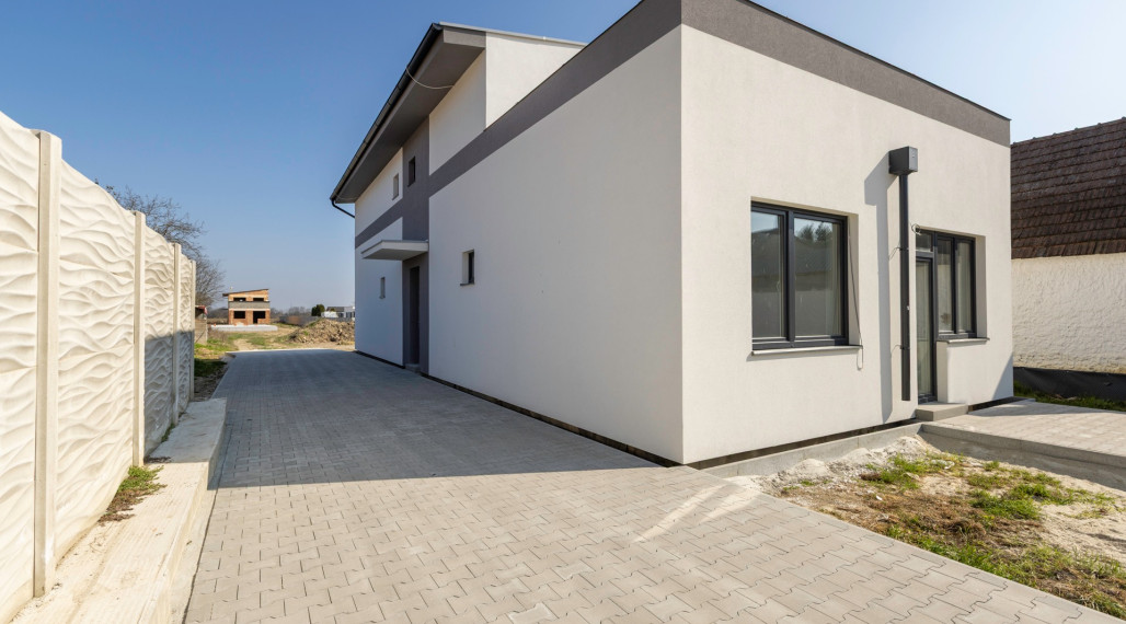 Novostavba 3izb bytu 113m2 na 1.poschodí tehl. bytovky GA-HODY