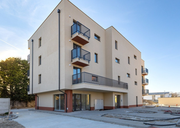 Predaj moderných 3izb bytov 82m2 v novostavbe v centre Sládkovičova