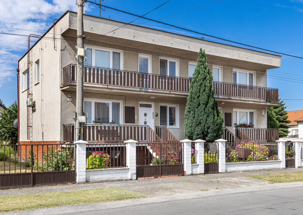 REZERVOVANÉ - Predaj 4izb trojpodlažného rod. domu 191m2 pozemok 400m2
