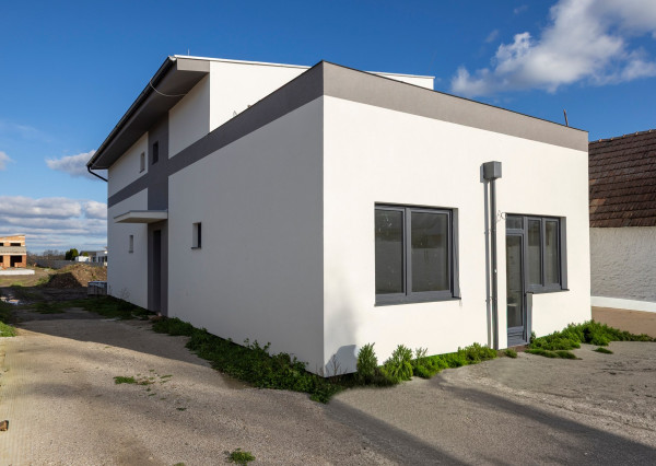 C_Predaj 3izb bytu 103m2 na 1.poschodí tehl. bytovky GA-HODY