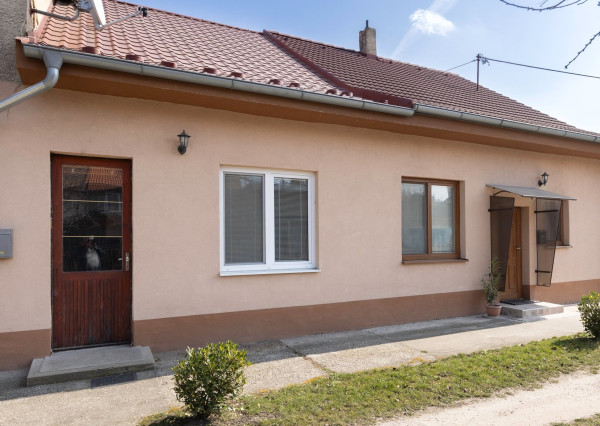 Predaj 2izb RD 83m2 s kuchyňou, kúpeľňou, pivnicou v dobrom stave