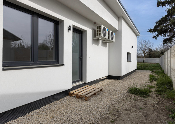 Predaj novostavby 4izb RD 118m2 v štandarde s kuch. linkou, pozemok 719m2