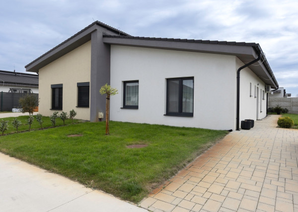 Topoľnica: Predaj novostavby 4izb RD 111m2 pozemok 333m2 kolaudácia 2023